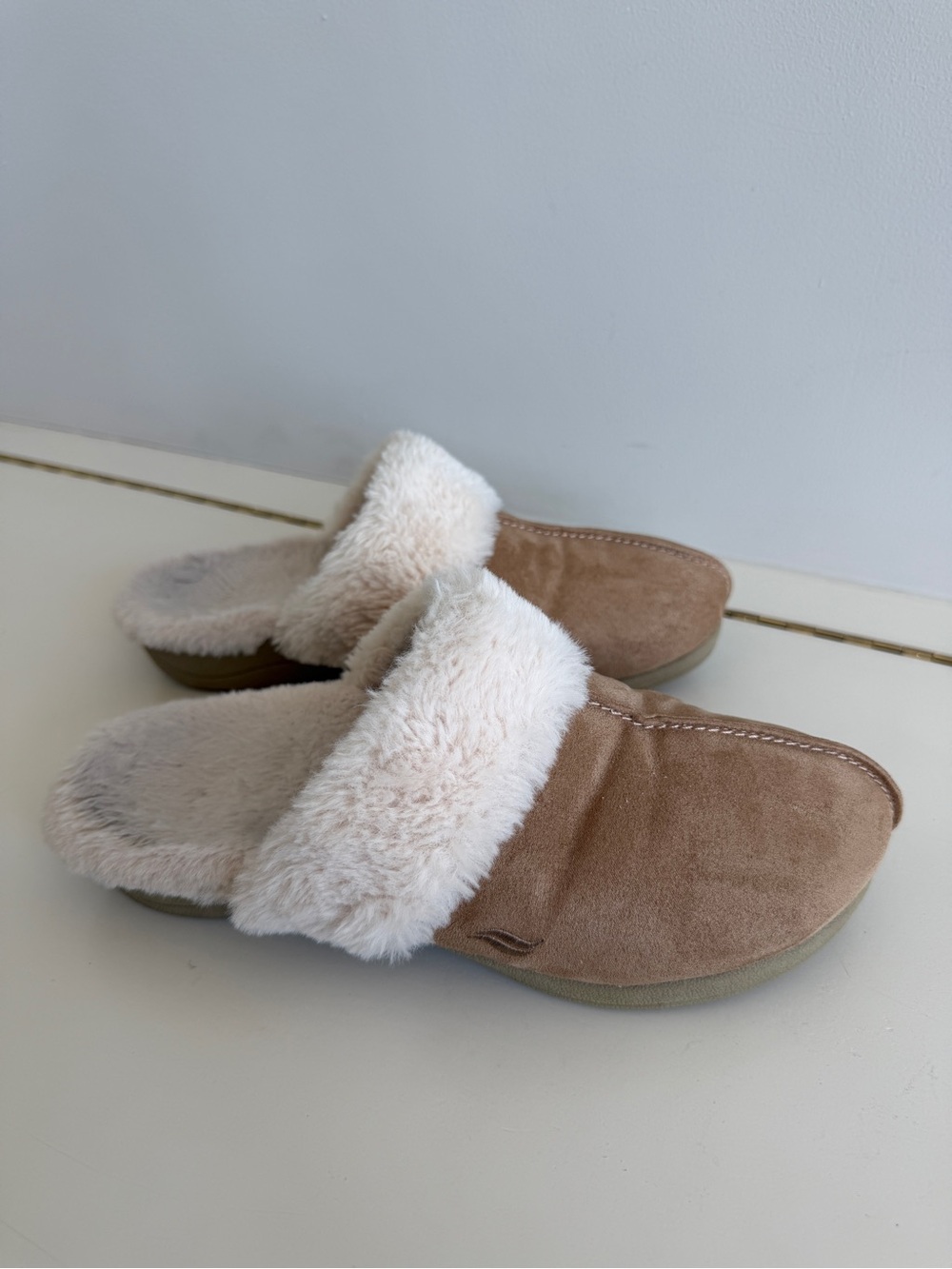 PowerStep ArchWear Orthotic Clog Slippers Taupe Faux Fur Size 7